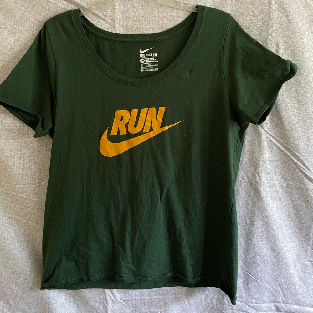 Womens xxl NIKE TEE